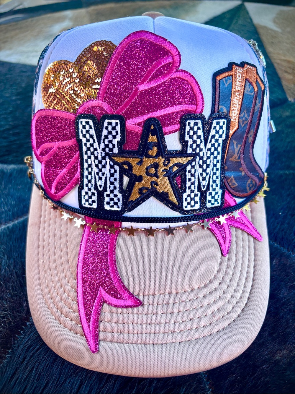 Kids Pink & Beige 'MOM' Embroidered Star Patch Cap